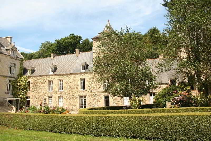 Hotel Chateau Du Val Hillion Exterior photo